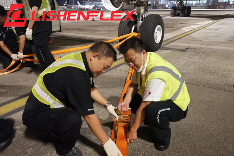 هيلي ڪاپٽر کڻڻ واري سلنگ